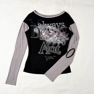 You USA grungy graphic long sleeve